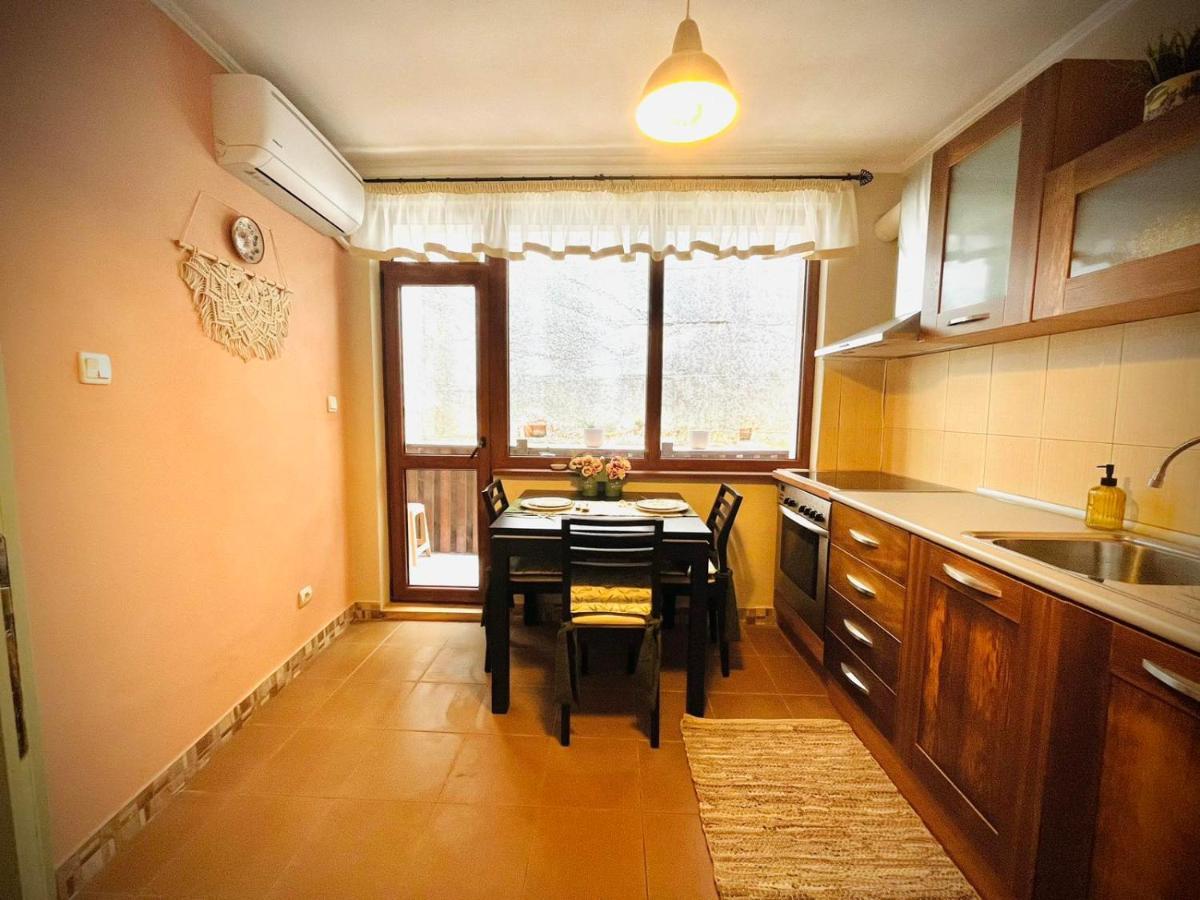 The Green Guest House Of Veliko Tarnovo-Amazing View, Top Location Екстер'єр фото