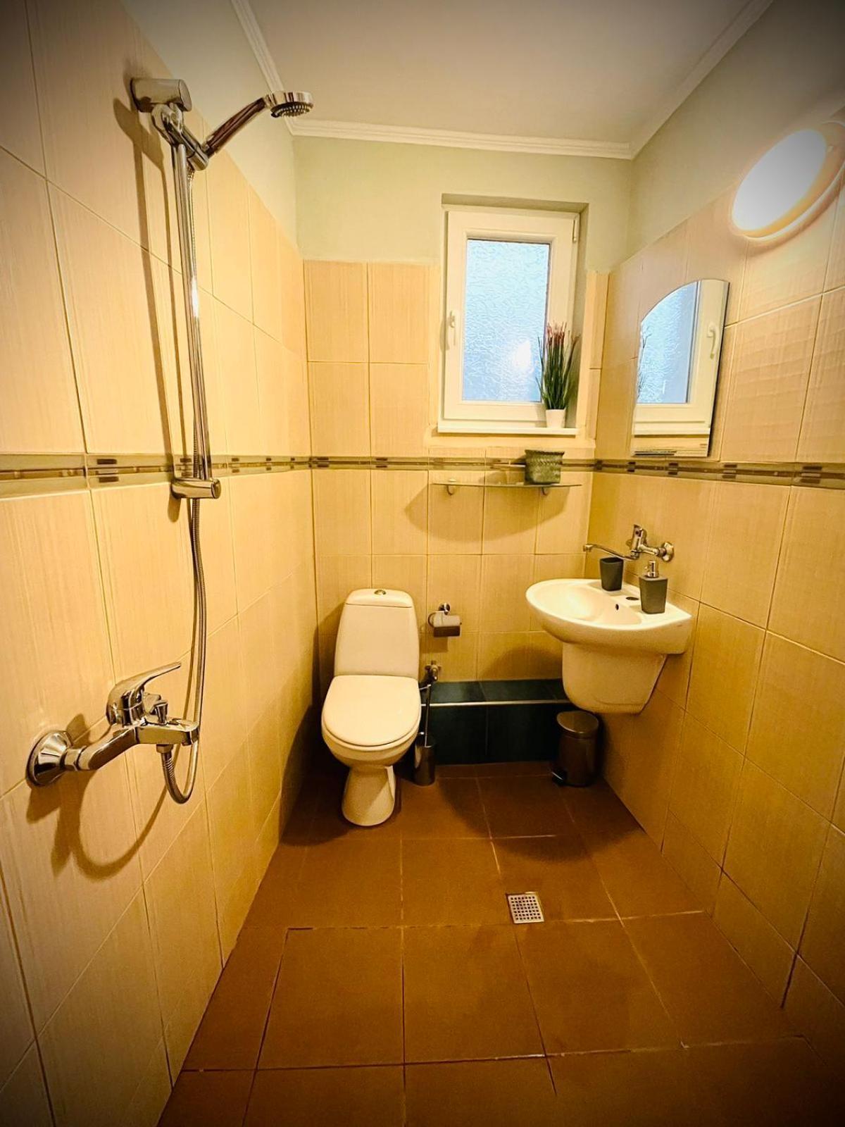 The Green Guest House Of Veliko Tarnovo-Amazing View, Top Location Екстер'єр фото