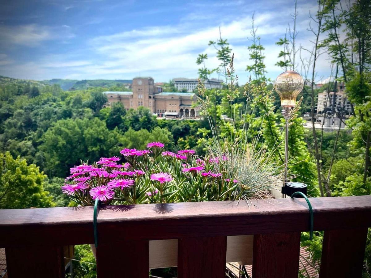 The Green Guest House Of Veliko Tarnovo-Amazing View, Top Location Екстер'єр фото
